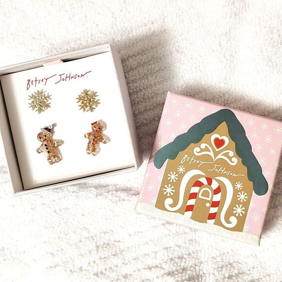 Betsey Johnson Gingerbread & Snowflake Earrings Set 2 Pairs Christmas Santa Hat - Picture 2 of 2